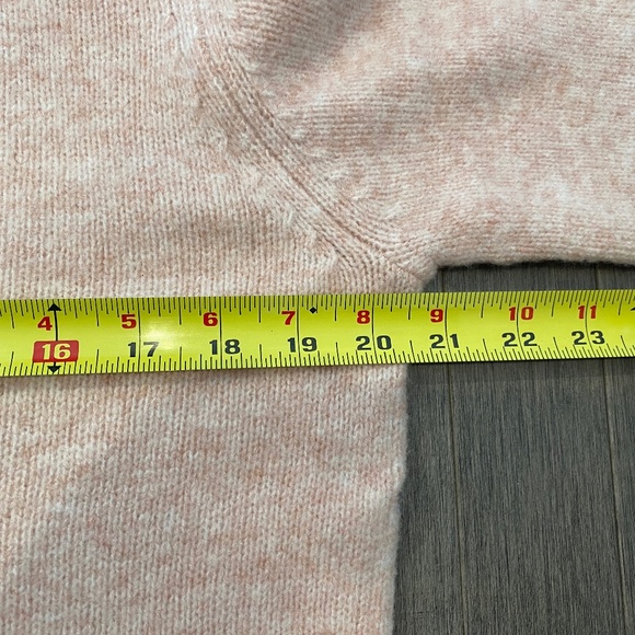 NWT Abercrombie Madeline Crew Sweater - Picture 7 of 10